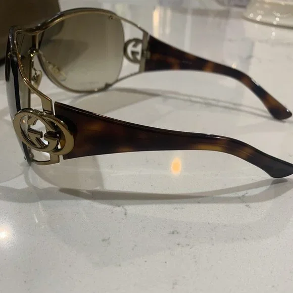 Gucci | Accessories | Authentic Gucci Womens Sunglasses 282s  display picture 1